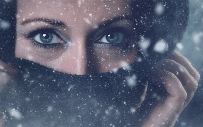 beaux yeux f&#233;minins, hiver, neige, &#233;charpe, concepts froids, yeux